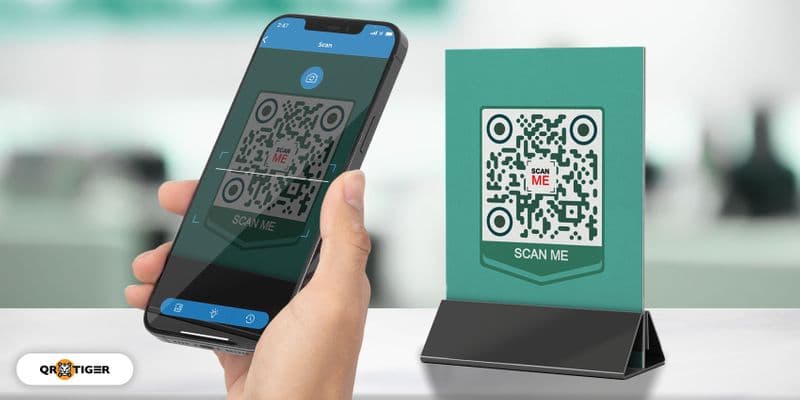How to Use a QR Code Generator With Text Below