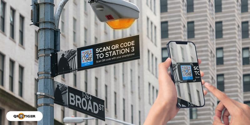 7-Step Guide to Create and Add a QR Code on Lamp Posts