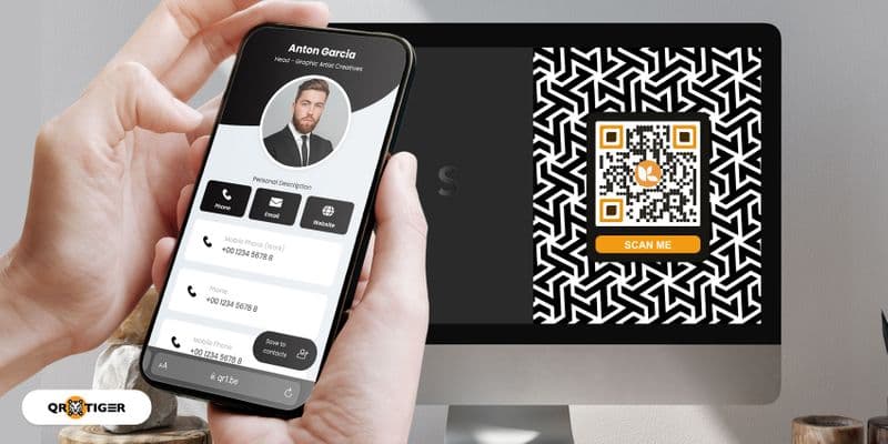 Digital Business Card with a QR Code: 5 Smart Networking Tactics